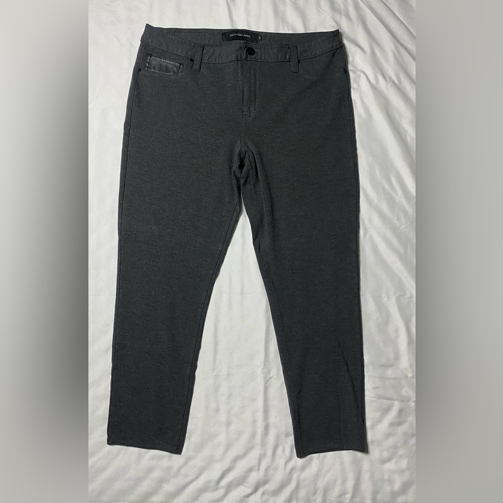 Size 14 Calvin Klein stretch grey skinny pant
